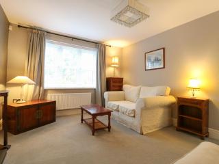2 Clarke Close - 3