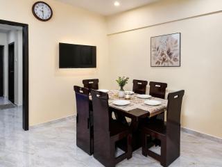Luxury 2BR Apartment in the Heart of Karachi - 5