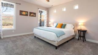 Luxury Pet-Friendly Kanab Home Quiet Neighborhood - 8