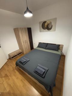 Andrej's Luxury Apartment - 5