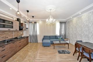 Warm & Peaceful Family Home , First floor - 9