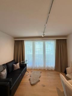 Centrally located Apartment Zermatt Familie Fiorentin - 1