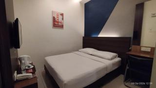 The Regency Garden Hotel - 8