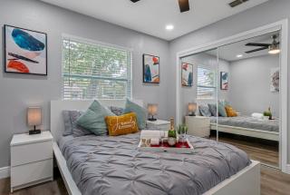 2BR Apt, 5 Min to Busch Gardens Unit A, Sleeps 6, Remodeled, Tampa - 3