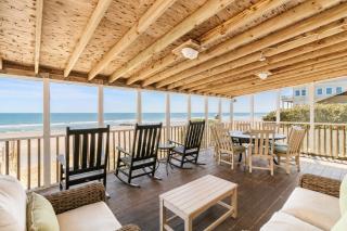 1589 E Ashley Wayward Whims Oceanfront Classic Folly Cottage - 4