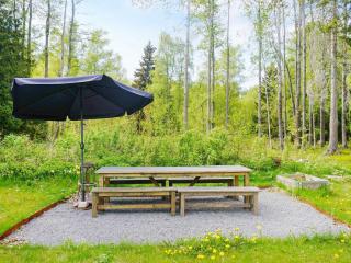 5 person holiday home in GRISSLEHAMN-By Traum - 2