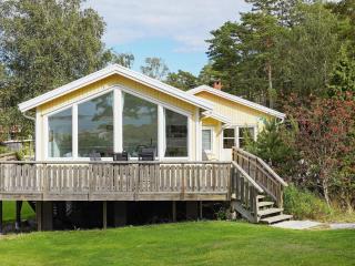8 person holiday home in STRÖMSTAD - 4