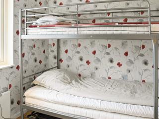 4 star holiday home in Ljungskile - 5