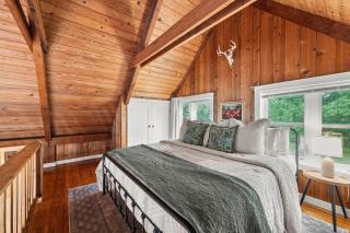 Fields Edge Cabin | Scenic Views & Modern Comfort - 3