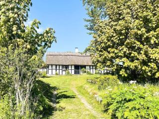 Timber Cottage with Rustic Charm - 2