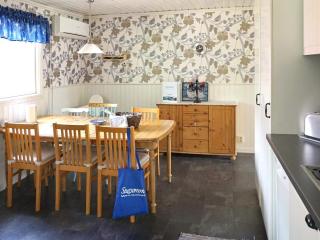 9 person holiday home in HALLSTAVIK-By Traum - 2