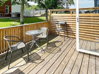 4 person holiday home in FÄRJESTADEN - 4