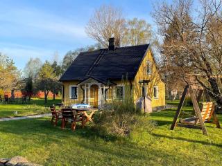 6 person holiday home in KLINTEHAMN-By Traum - 6