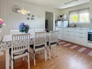 6 person holiday home in LÖTTORP-By Traum - 3