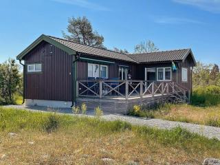 6 person holiday home in LÖTTORP-By Traum - 0