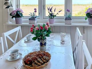 6 person holiday home in LÖTTORP-By Traum - 5