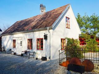 2 person holiday home in SLITE - 4