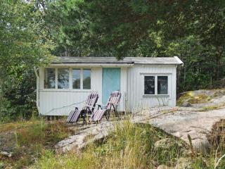 6 person holiday home in KUNGSHAMN - 7