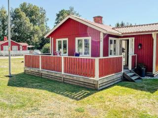 6 person holiday home in VIRSERUM - 7