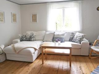 6 person holiday home in HALLABRO-By Traum - 2