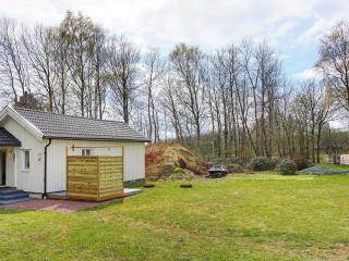 4 person holiday home in LYSEKIL-By Traum - 9