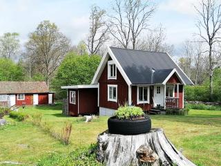 4 person holiday home in Holmsjö-By Traum - 0