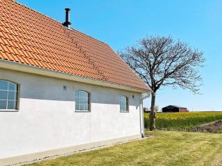 6 person holiday home in SKIVARP-By Traum - 7