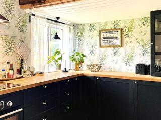 4 star holiday home in Ljungskile - 3