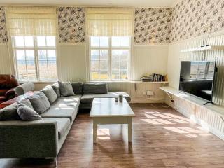 9 person holiday home in Mörlunda-By Traum - 1
