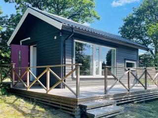 4 star holiday home in HENÅN - Henån - 0