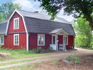 4 person holiday home in HALLABRO-By Traum - 0