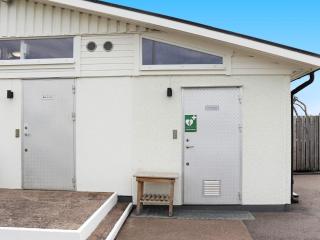 4 person holiday home in FALKENBERG - 8