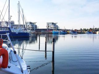 Moderne Auszeit direkt am Wasser - 6