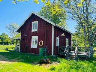 4 person holiday home in HOVMANTORP - 7