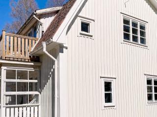 4 person holiday home in HÖJE-By Traum - 7