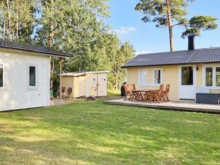 6 person holiday home in MELLBYSTRAND-By Traum - 6