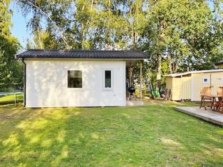 6 person holiday home in MELLBYSTRAND-By Traum - 2