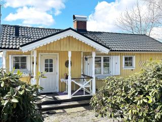 4 star holiday home in UDDEVALLA - 0