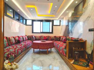 Cozy Apartment Near Palais El Mansour, Meknes - 0
