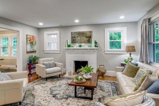 Downtown Salem Home: Walk to Main Street! - 6
