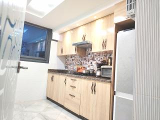 Cozy Apartment Near Palais El Mansour, Meknes - 1