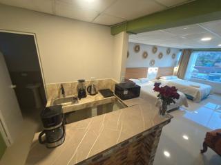 3 Modern Lofts Beautiful Views - 4