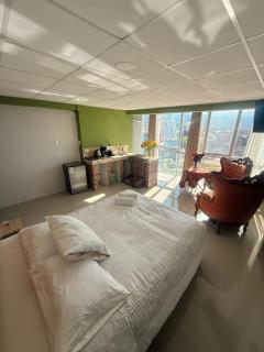 3 Modern Lofts Beautiful Views - 1