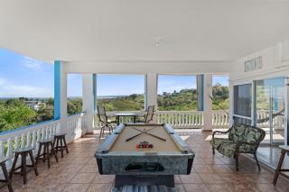 Vista del Mar terrace with pool table and views - 9