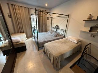 Duplex de 1 Dormitorio con Garage privado - 1