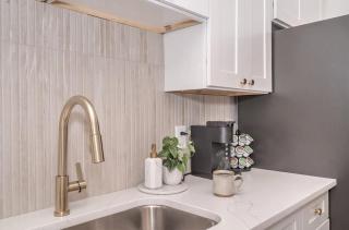 Covington Charm 202 - 8