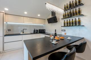 BLACK DIAMOND Apartment - 3