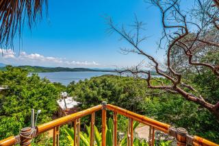 Coastal Couples Retreat | Plunge Pool + Hammocks - 7