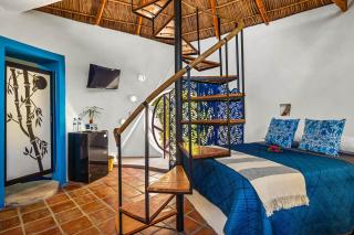 Coastal Couples Retreat | Plunge Pool + Hammocks - 1