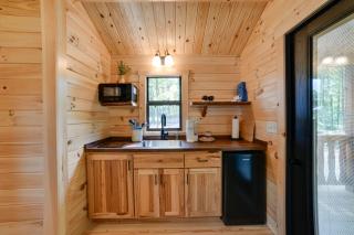 Oxford Cabin Near State Forest & Snowmobile Trails - 8